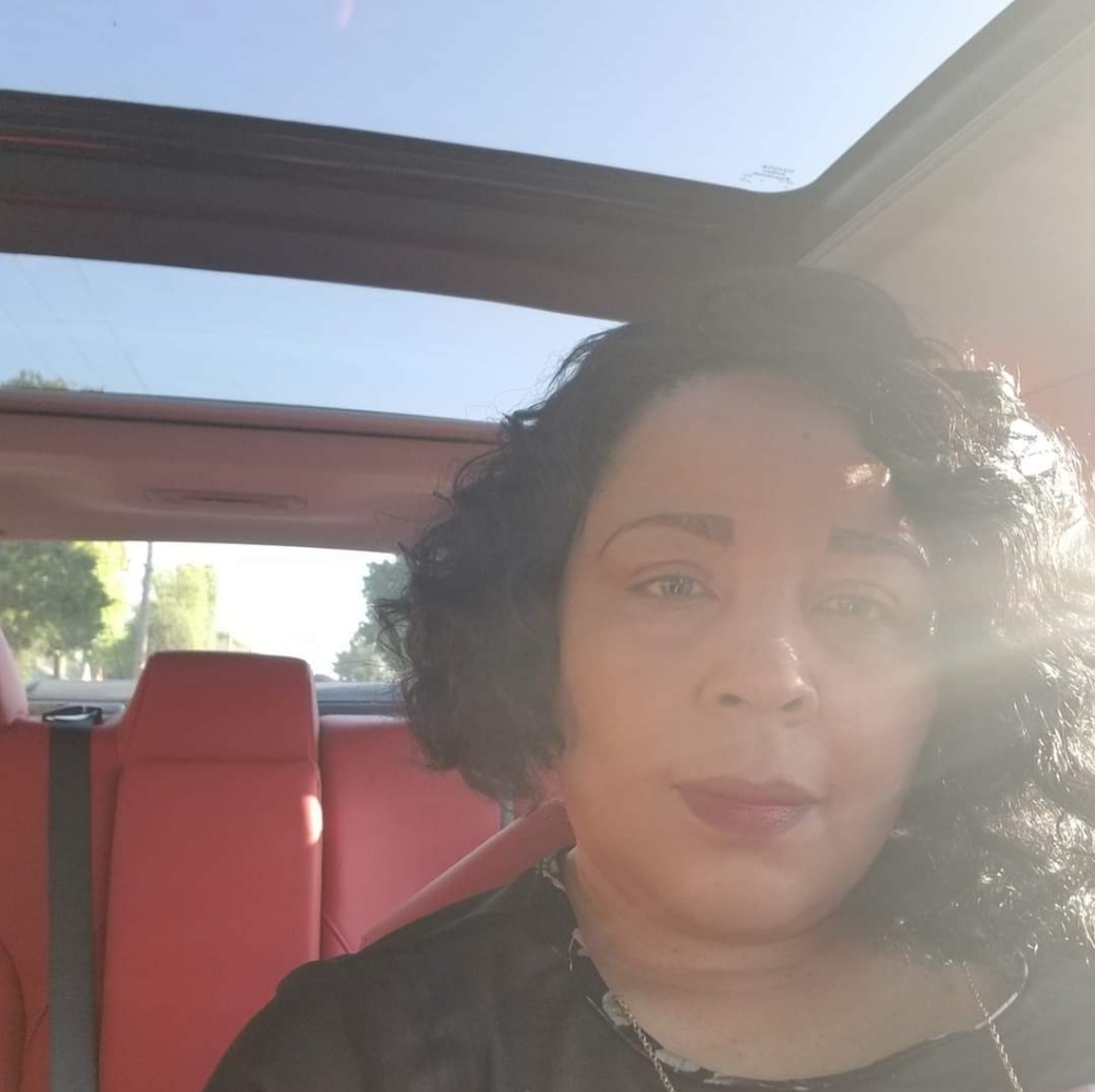 Meet your Posher, Sandra